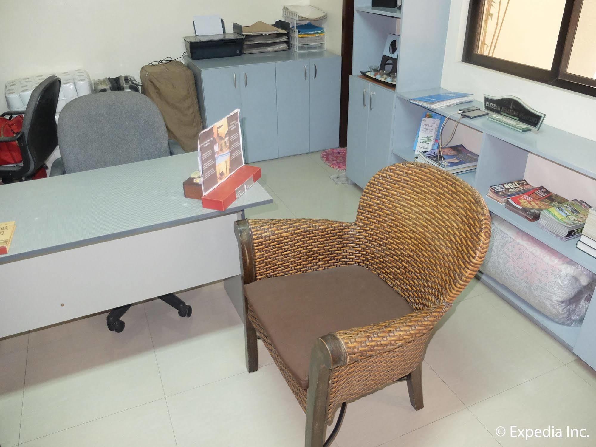 Elyseah Condotel Angeles Luaran gambar